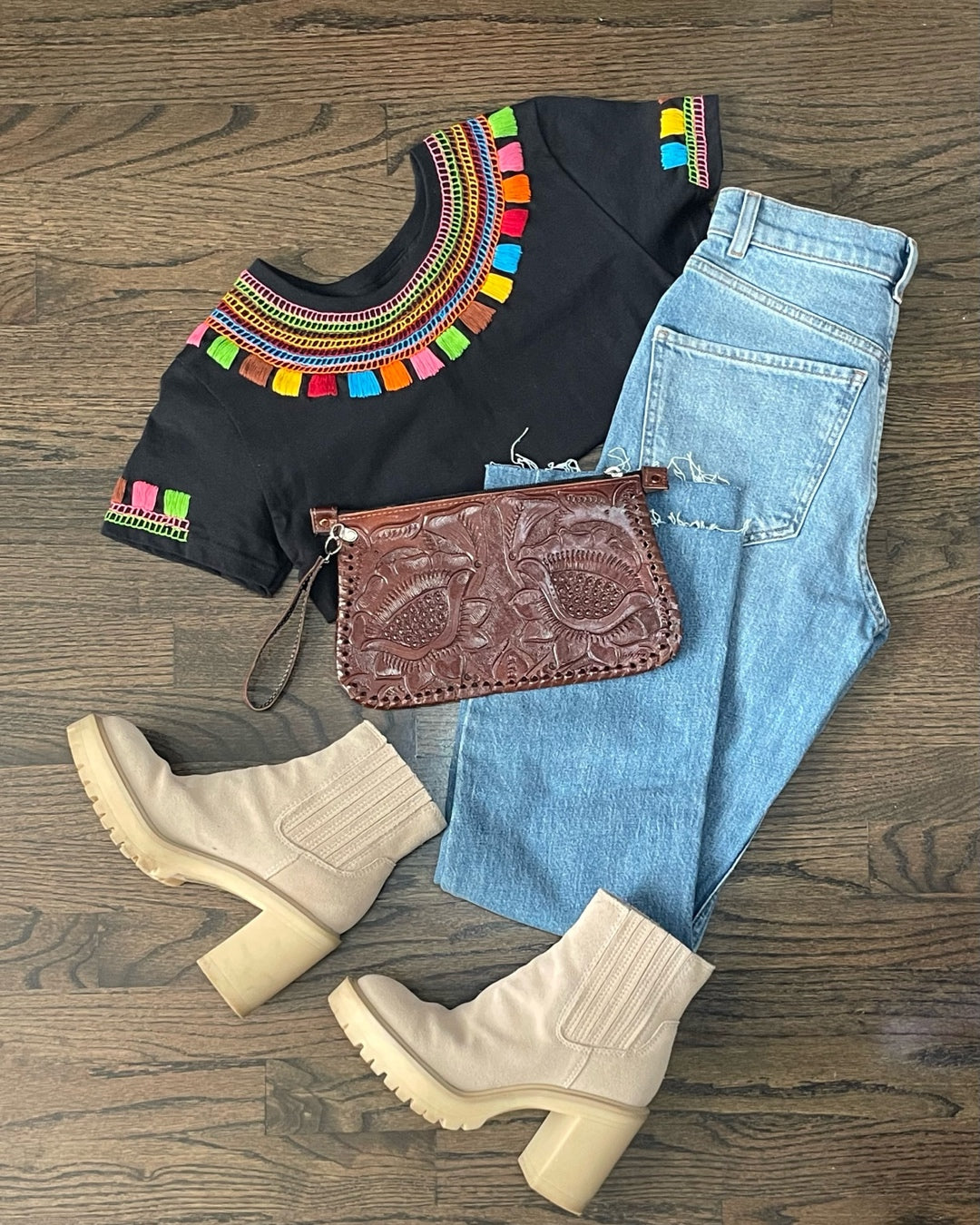 Maya Embroidered T-shirt