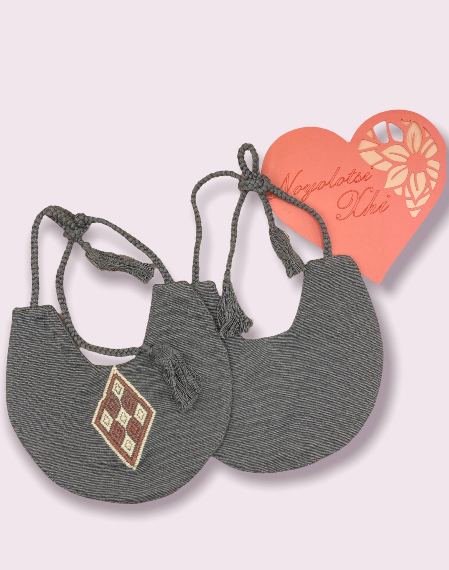 Flor Baby Bib
