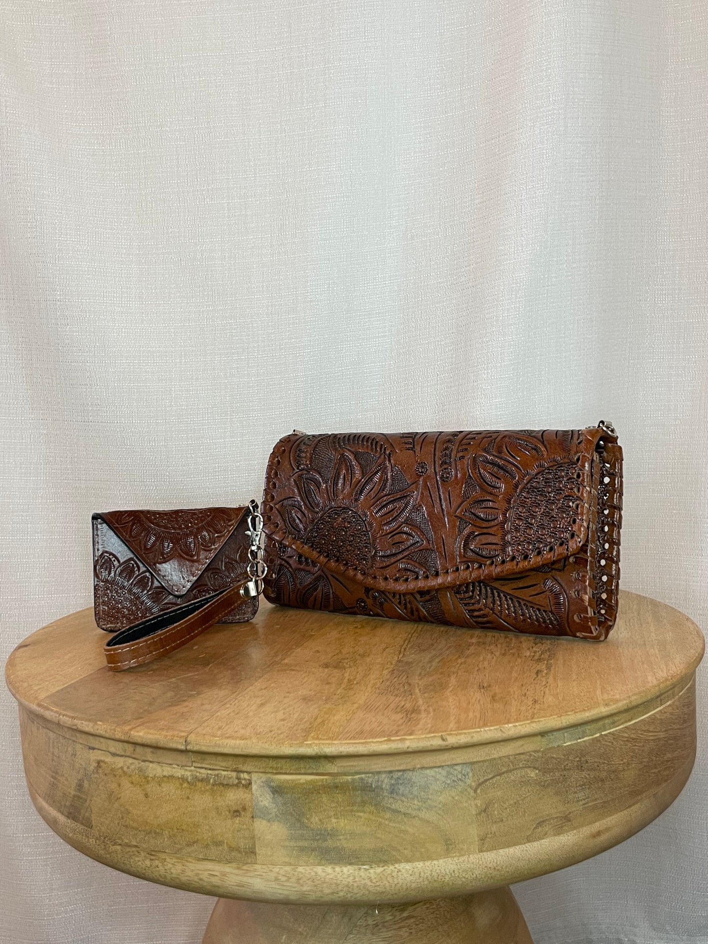 Yuku Leather Clutch