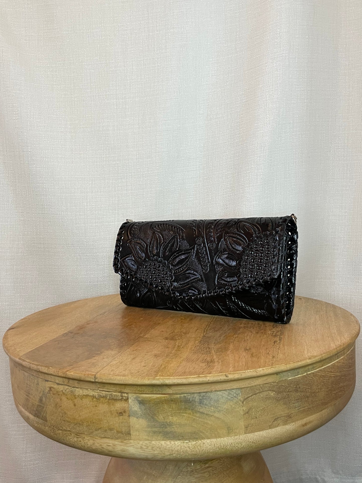 Yuku Leather Clutch