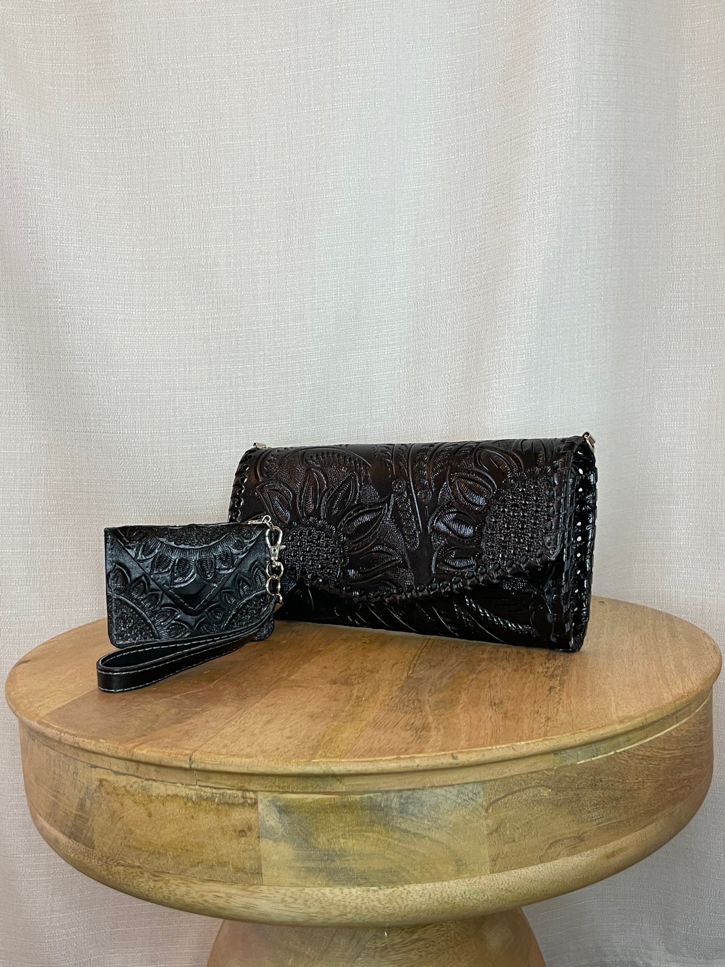 Yuku Leather Clutch