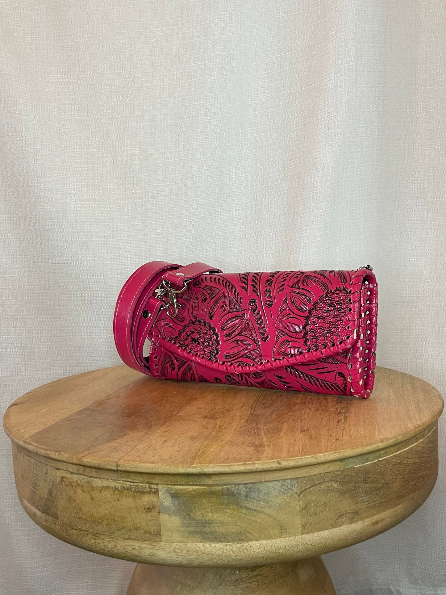 Yuku Leather Clutch