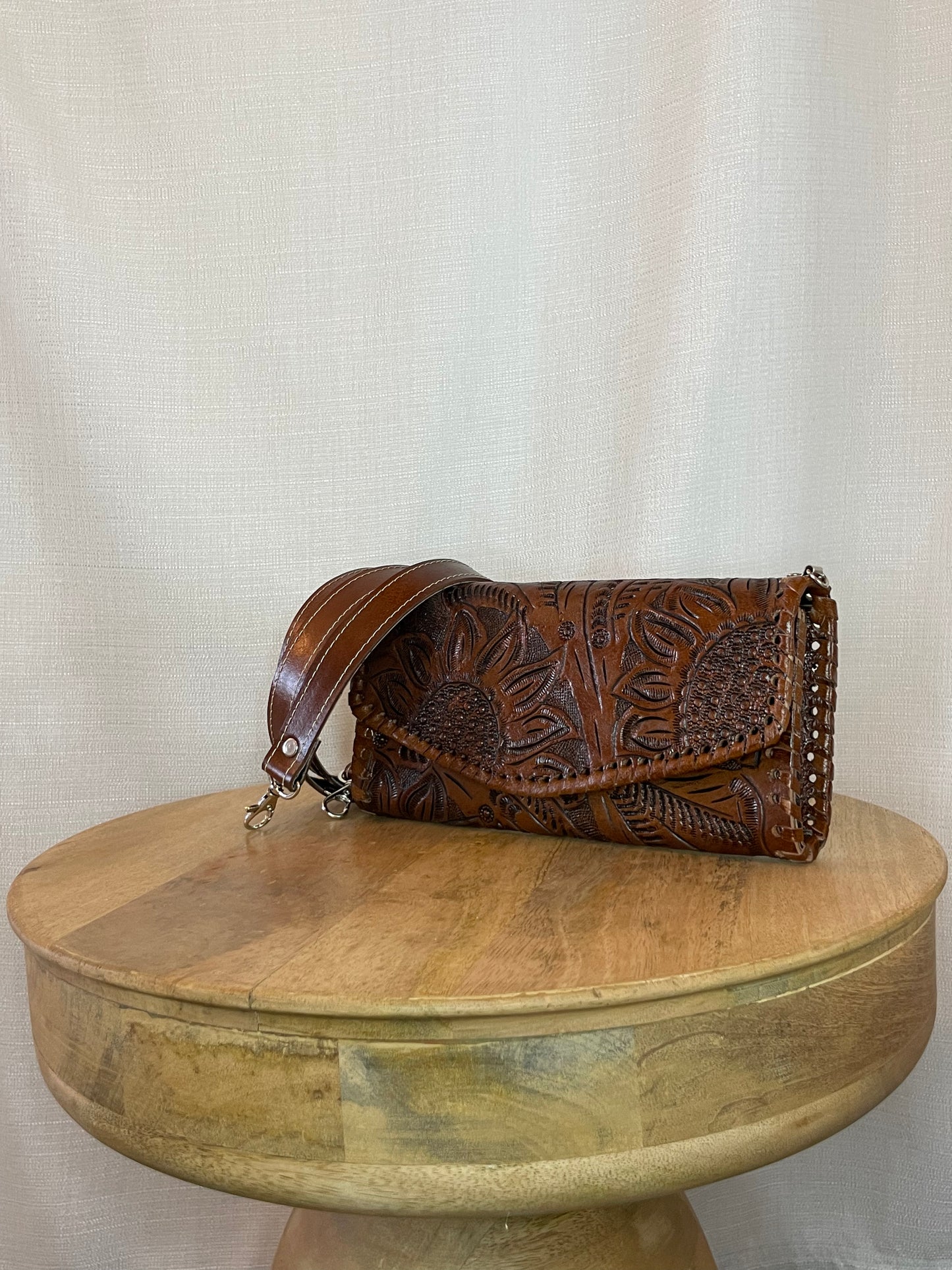 Yuku Leather Clutch