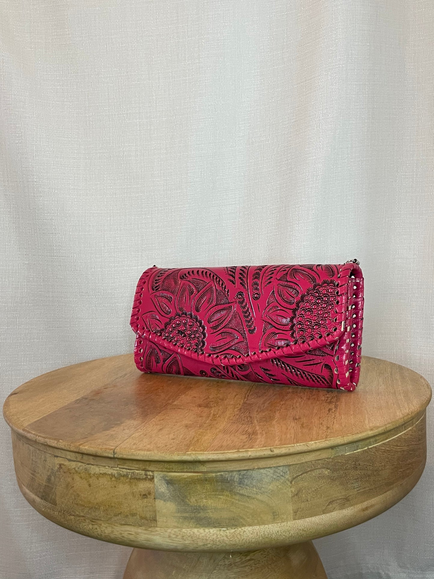 Yuku Leather Clutch