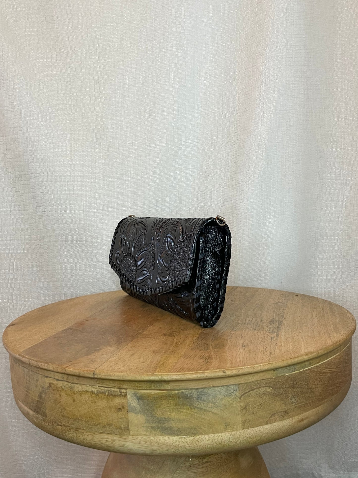 Yuku Leather Clutch